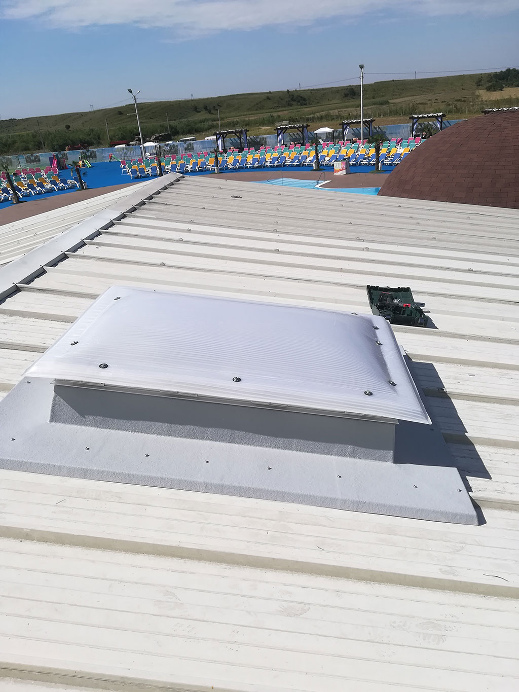 Trapă anexă piscină publică